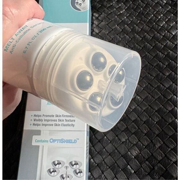 ENLITE - NWT Flawless Body Melt Away Anti-Cellulite Serum/Rollerball Applicator - Picture 2 of 15